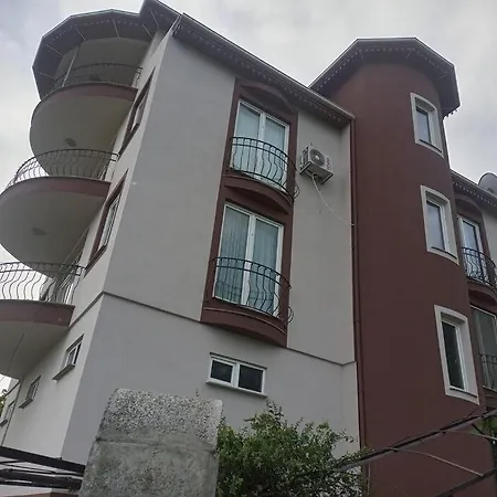 Hotel Sea Wiew And Mount Wiew 6 Bedrooms,4 Bathroms