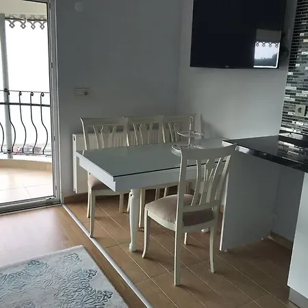 Hotel Sea Wiew And Mount Wiew 6 Bedrooms,4 Bathroms