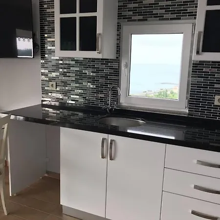 Sea Wiew And Mount Wiew 6 Bedrooms,4 Bathroms