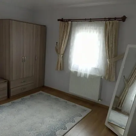 Sea Wiew And Mount Wiew 6 Bedrooms,4 Bathroms Hotel